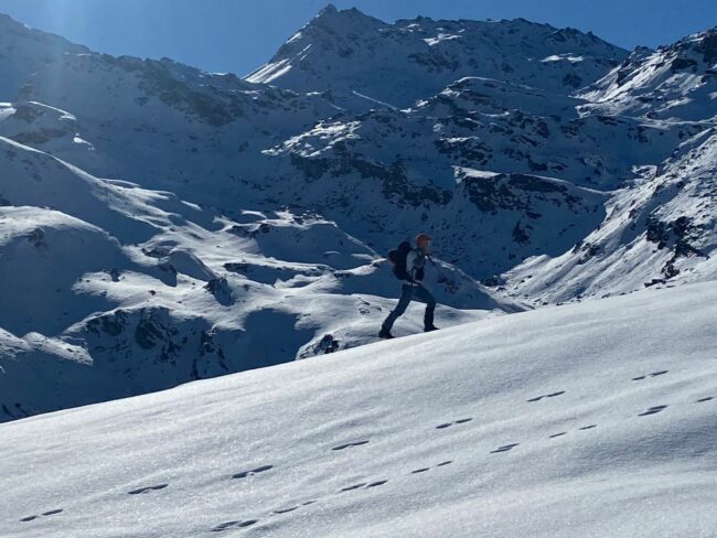 Club Alpin Ouest lyonnais-ski de Randonnée-1er weekend -Montée vers la pointe de la Masse-nov 2024 Club Alpin Ouest lyonnais-ski de Randonnée-1er weekend -Montée vers la pointe de la Masse-nov 2024