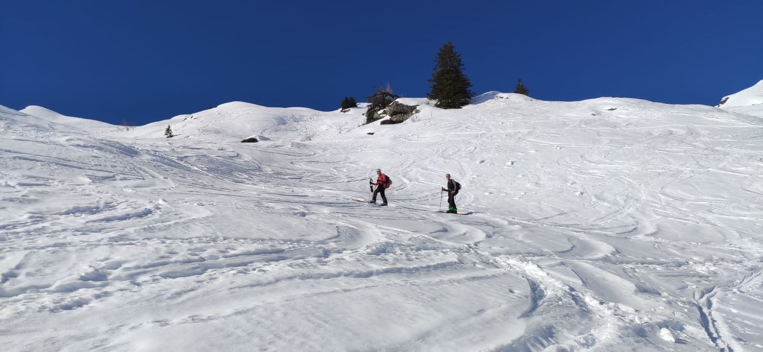 Montée tranquille et ensoleillée