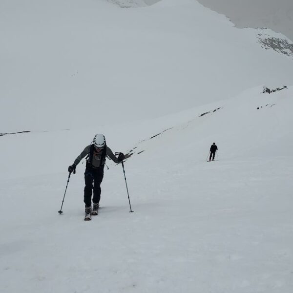 CAF Ouest Lyonnais-ski de randonnée e,n Vanoise