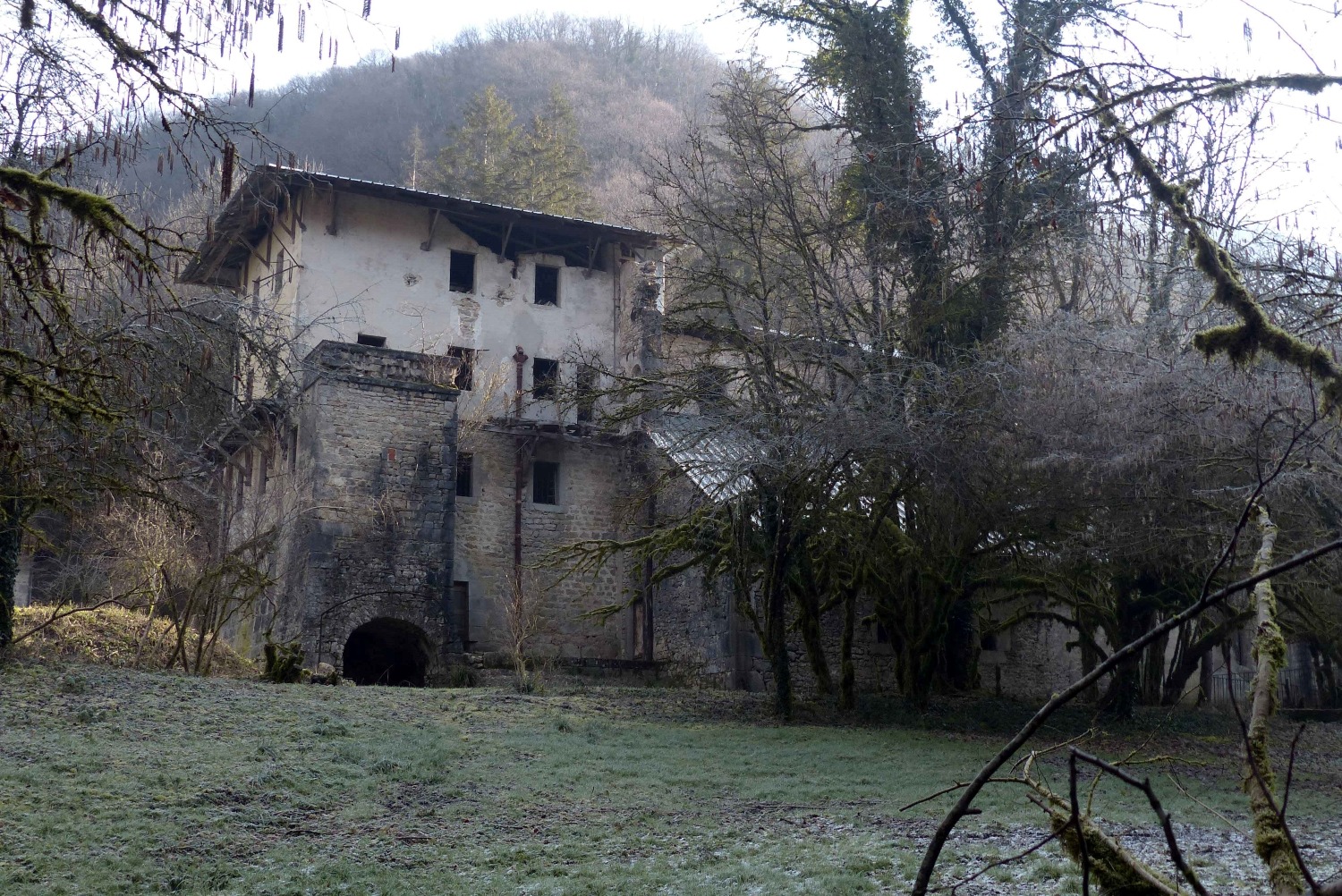 Rando-Bugey-février 2023-abbaye_d Epierre-club Alpin Ouest Lyonnais