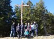 Randonnée-Ardèche-groupe au pied de la croix du Grand Felletin-Club Alpin Ouest Lyonnais