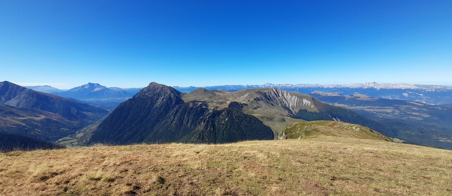 Randonnée Pédestre-Taillefer-vue sur Grand Serre, Obiou & Vercors depuis l'arrête de Brouffier-aout 2025-Club Alpin Ouest Lyonnais