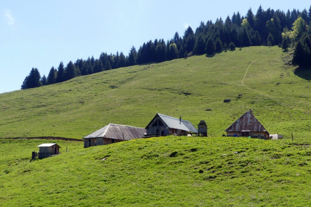 Randonnée pédestre-Beauges-Chaurionde-Chalets du Haut Four- Club alpin ouest Lyonnais