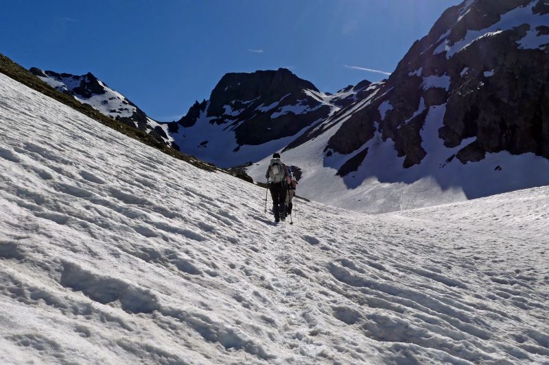 Randonnée pédestre - Belledonne-Montée vers lac du Grand Doménon-club alpin ouest lyonnais-juin 2026