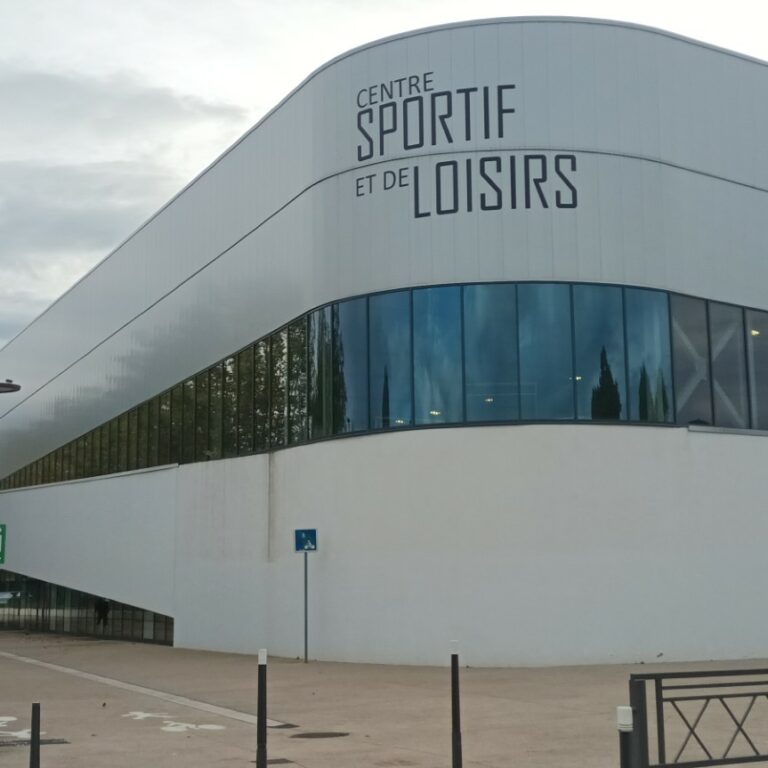 centre sportif et de loisirs Emplacement des permanences du Club Alpin Ouest Lyonnai