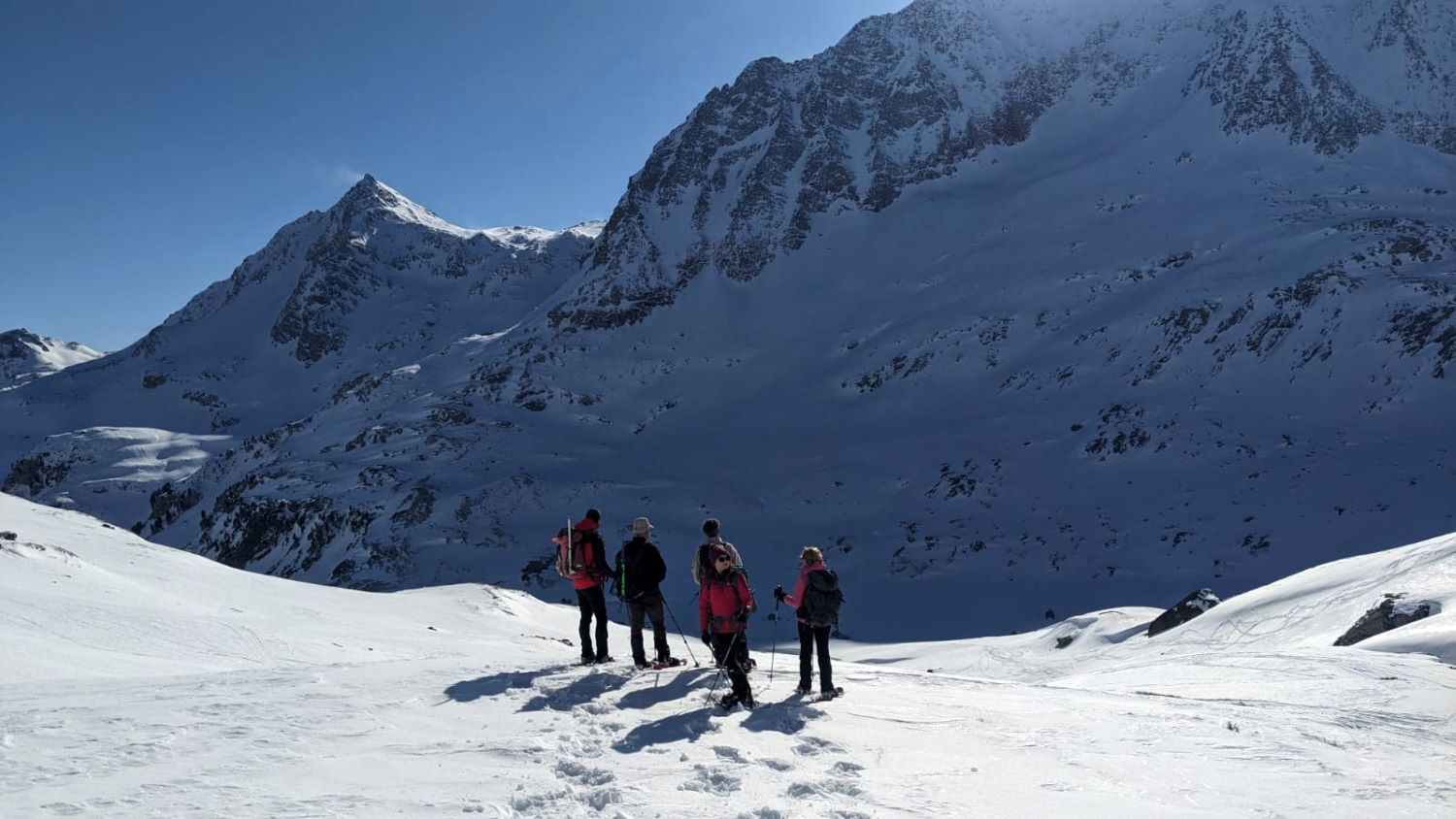 raquettes à Aussois-J1–arrivée au lac du genepy-mars 2024